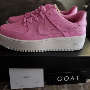 WOMANS AIR FORCE 1 SAGE LOW